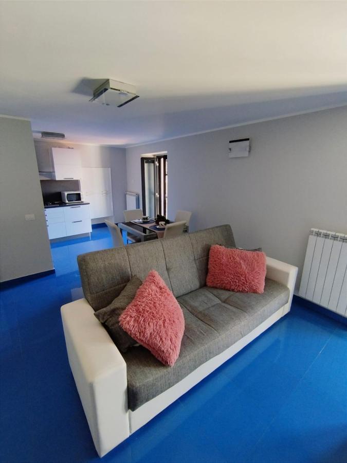 Casa Vacanza "Marinella" Сульмона Экстерьер фото