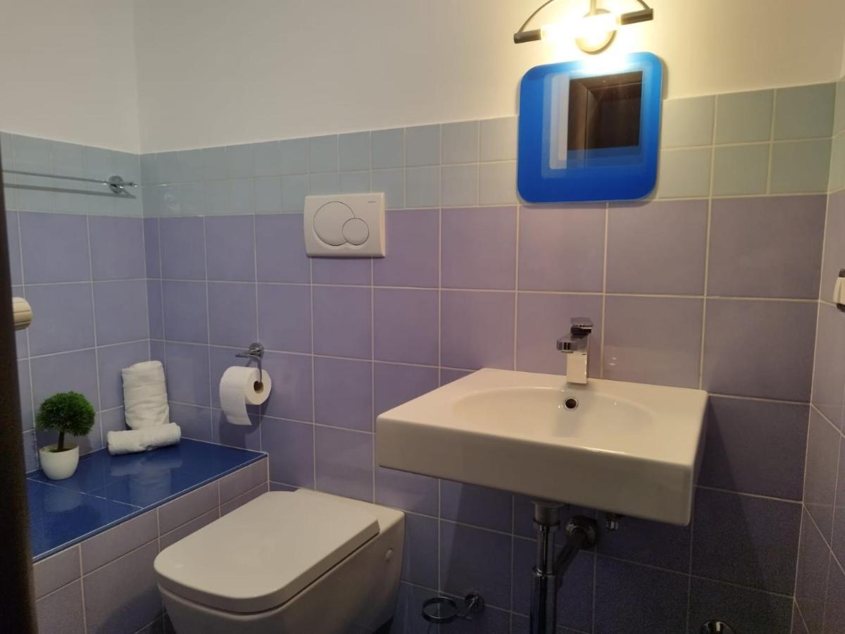 Casa Vacanza "Marinella" Сульмона Экстерьер фото